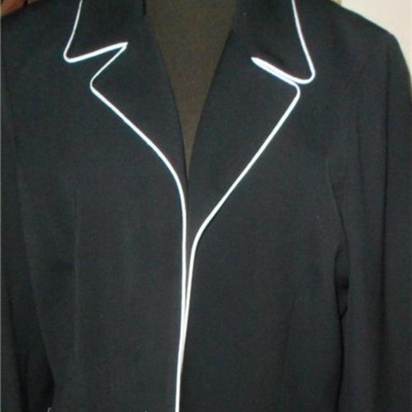 AUSTIN REED Wool Blazer Sz 14. - Picture 2 of 5